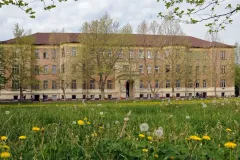 Iskola