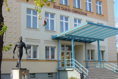 esze tamas gim. - 1