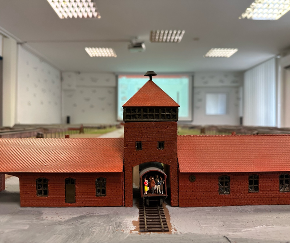 The second public exhibition was in Mátészálka
